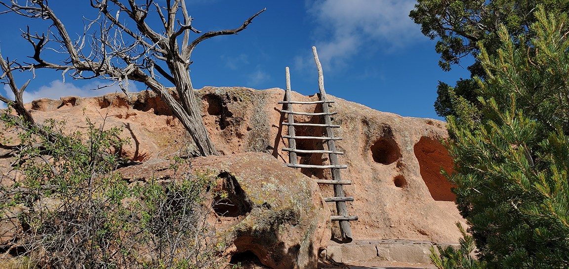 tsankawi ladder