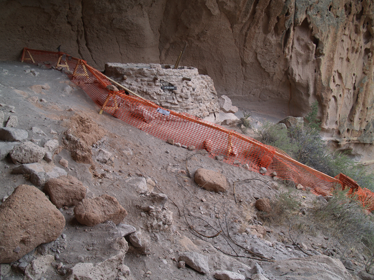 Work on Alcove House kiva 2013