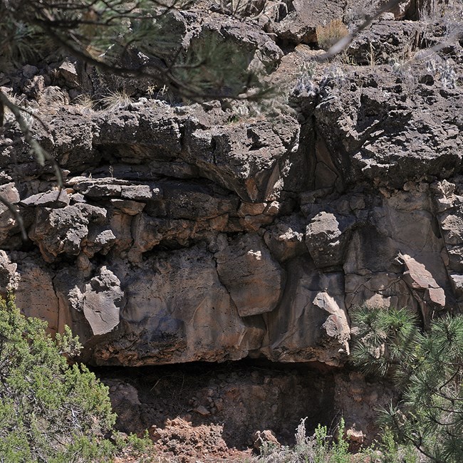 dark rocks