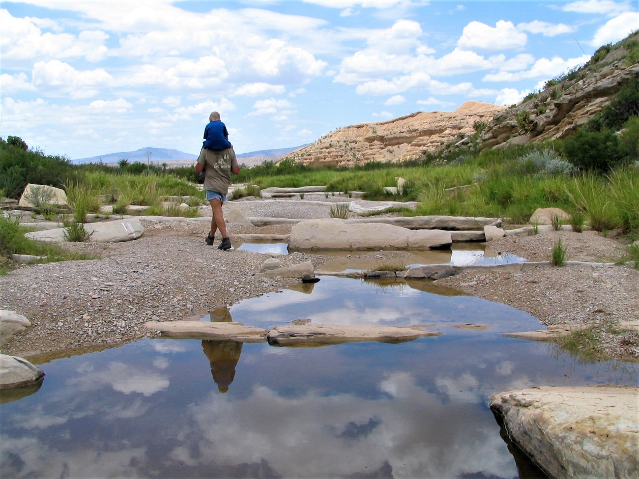 Hikers at Ernst Tinaja
