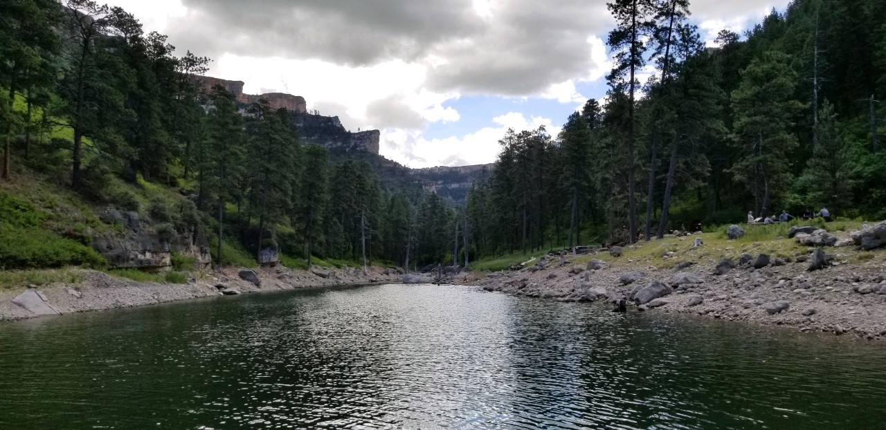 Black Canyon Looking in to black canyon docks and campground.