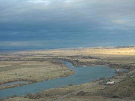 The Afterbay and Bighorn River on a fall day