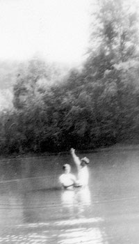 Baptisms at Blue Heron occured in the Big South Fork River. Baptisms at Blue Heron occured in the Big South Fork River.