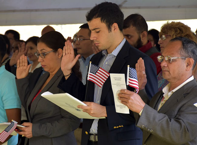 New US citizens taking oath