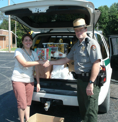 Feds Feed Families Pickett Co