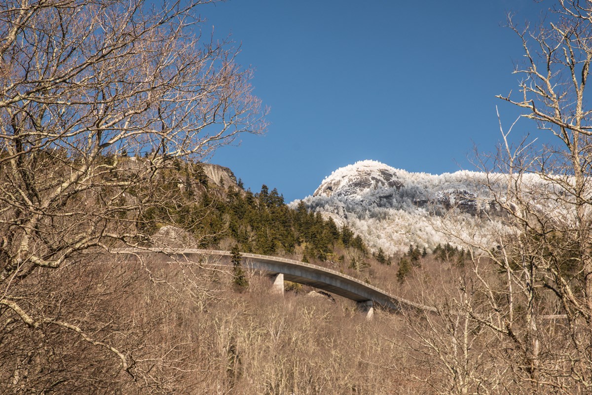 linn cove viaduct and grandfather mountain 2 linn cove viaduct and grandfather mountain 2