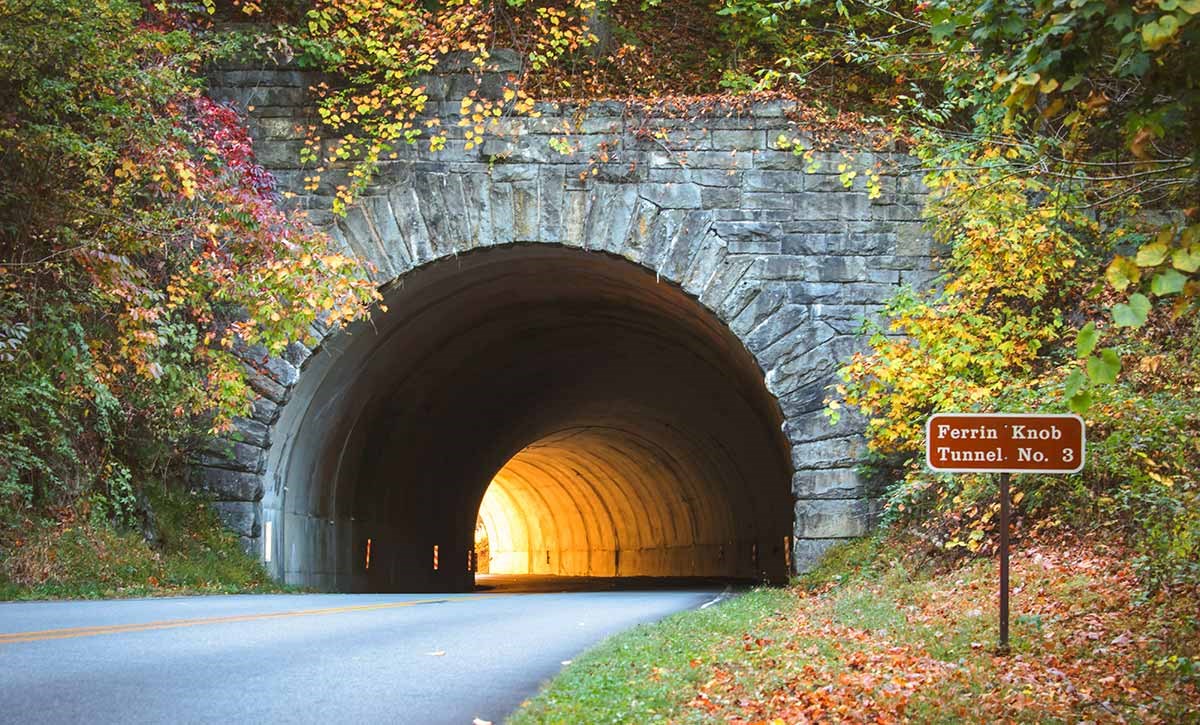 Tunnel Heights - Blue Ridge Parkway (U.S. National Park Service)