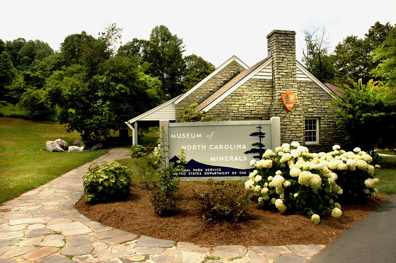 Sign and building for Museum of North Carolina Minerals