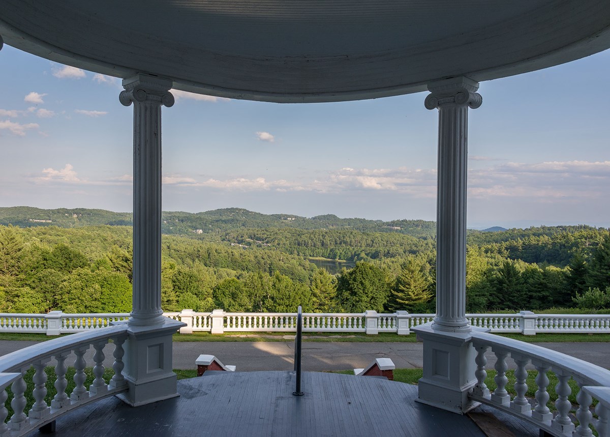 Moses H Cone Memorial Park Milepost 294 Blue Ridge Parkway U S National Park Service