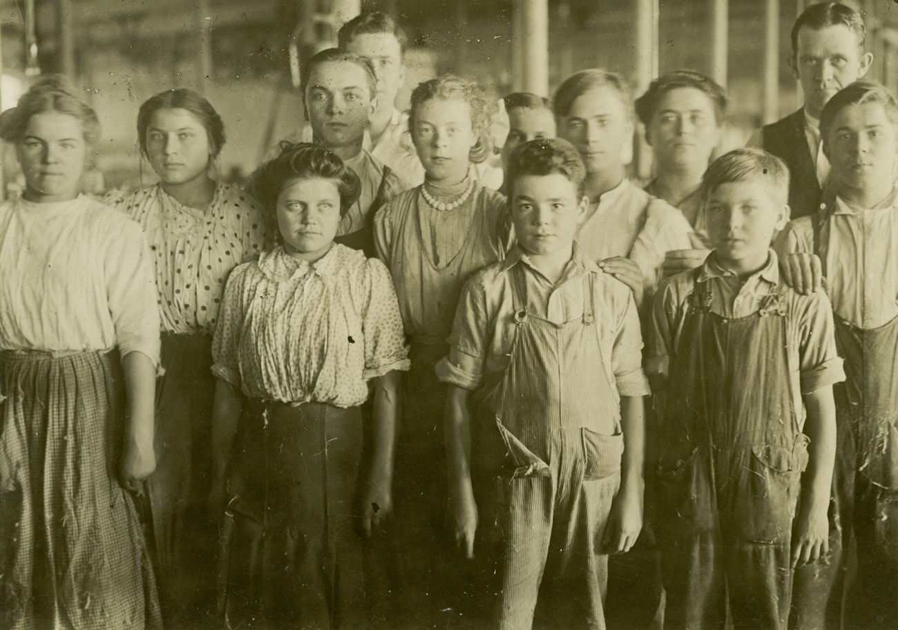 Mill Workers (photo by Lewis Hine)