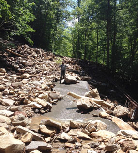 rock slide on road to Nuttallburg