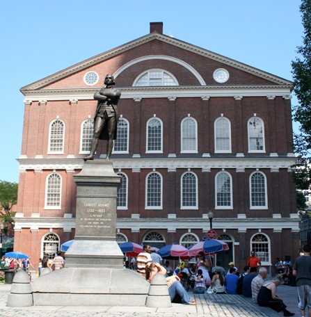 Faneuil-Hall-Exterior
