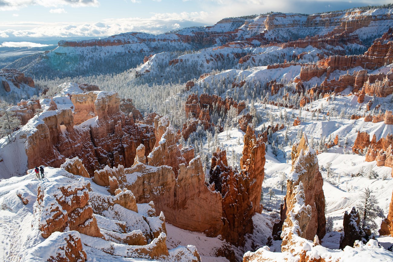 The Bryce Canyon Amphitheater covered in snow.