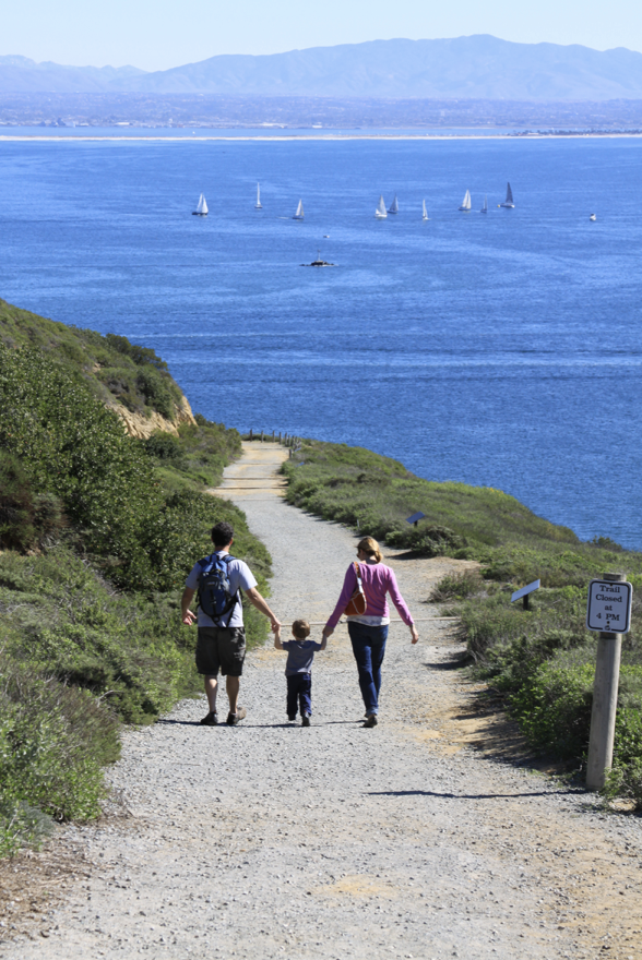 Family hiking along the Bayside Trail