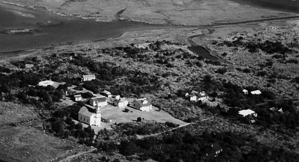 Aerial photo of Portsmouth Village taken in 1980s.