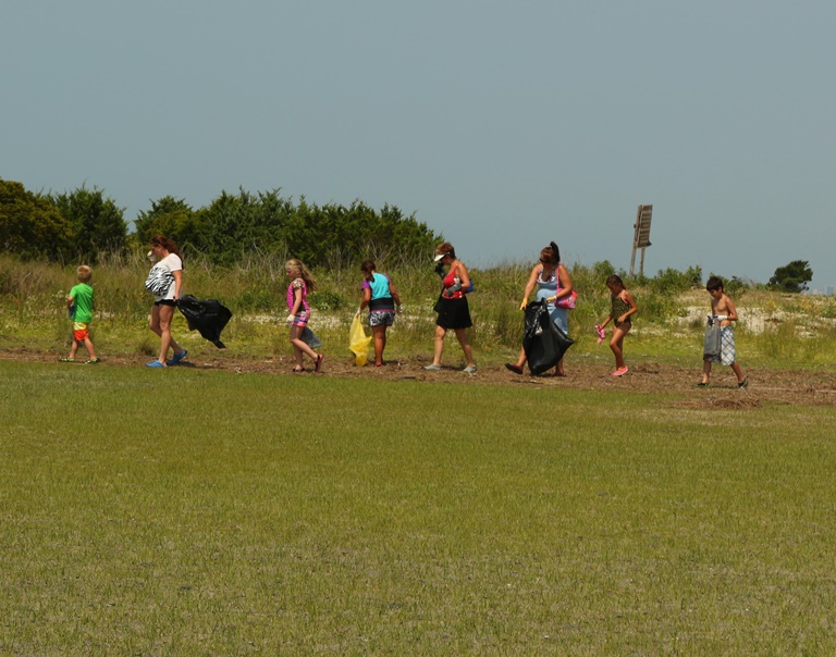 Beach Clean up-NC Coastal Federation Photo