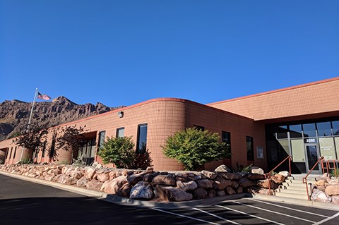 A brown brick building