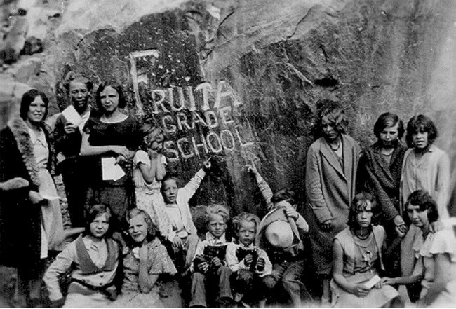 Gastheer van ik ga akkoord met Mantsjoerije Fruita Schoolhouse - Capitol Reef National Park (U.S. National Park Service)