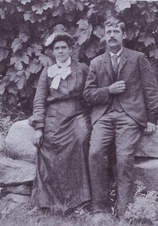 Rena and Leo Holt black and white photograph of Leo and Rena Holt
