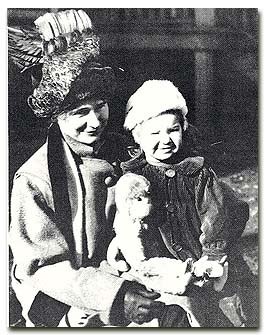 Lilian holding Margaret in 1916 Lilian holding Margaret in 1916