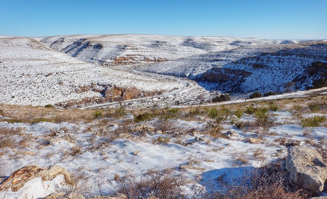 Snow in Walnut Canyon Snow in Walnut Canyon
