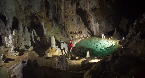 Pearlsian Gulf in Lechuguilla Cave