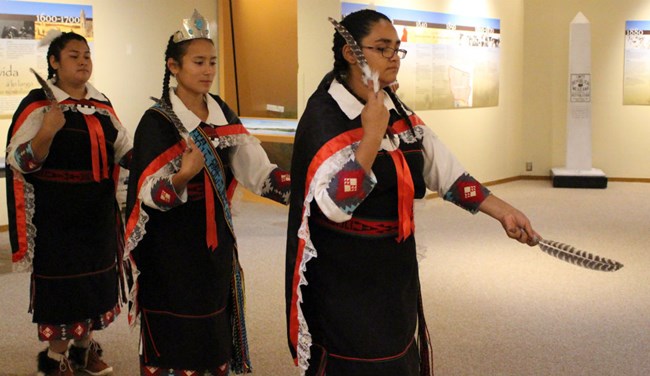 Tigua Indian Dancers from Ysleta Pueblo del Sur Native American women dancing in traditional dress