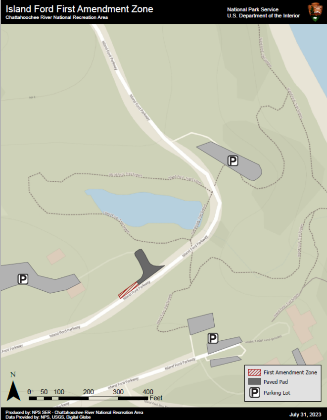 Grassy Area next to Island Ford Parkway