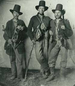 Soldiers in the 105th Ohio Infantry