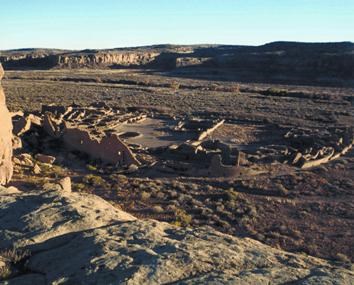 Photo of Pueblo Bonito from Pueblo Alto trail