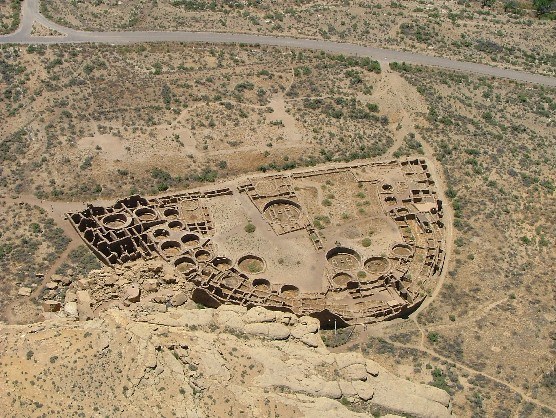 Aerial photo of Pueblo Bonito