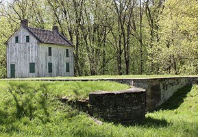 Lock 56 and lockhouse in the spring
