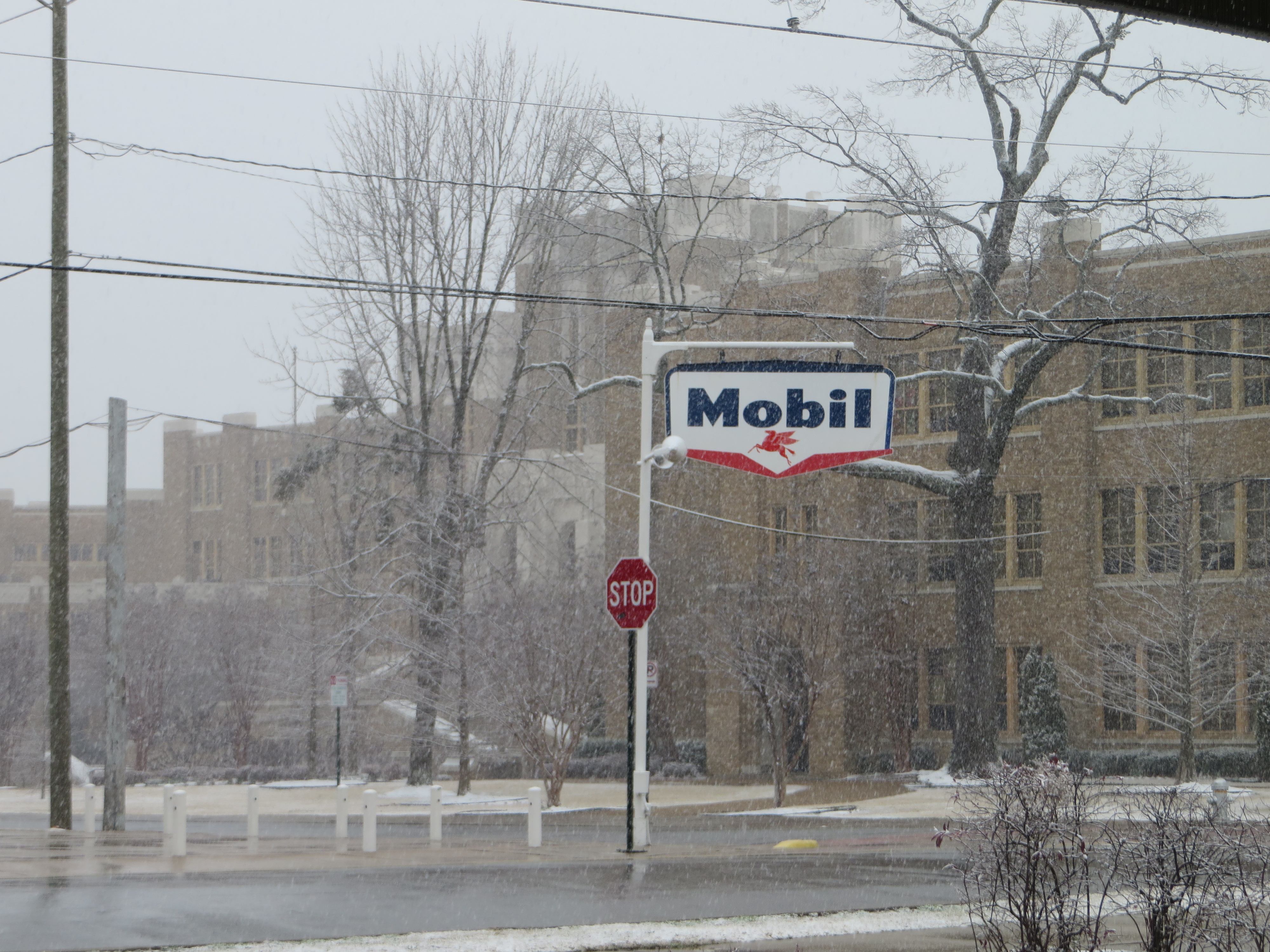 CentralHighSchool_WinterWeather_20150225_001.JPG?maxwidth\u003d1300\u0026maxheight\u003d1300\u0026autorotate\u003dfalse