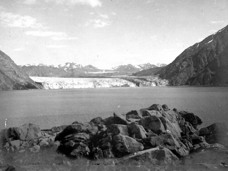 Carrol Glacier in 1906