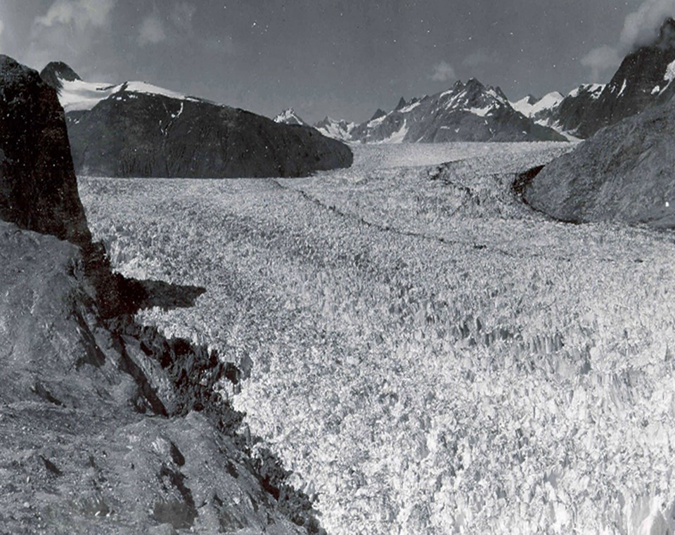 Muir Glacier in 1941