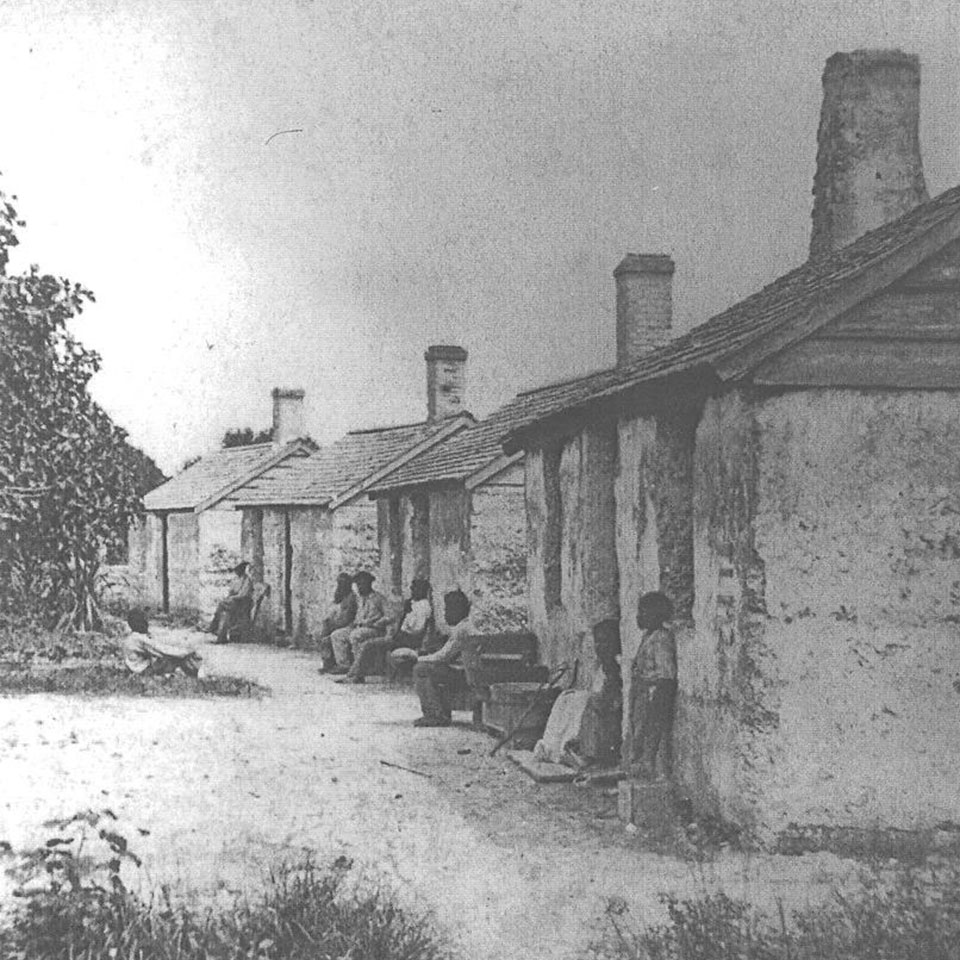 historic photo of tabby slave cabins