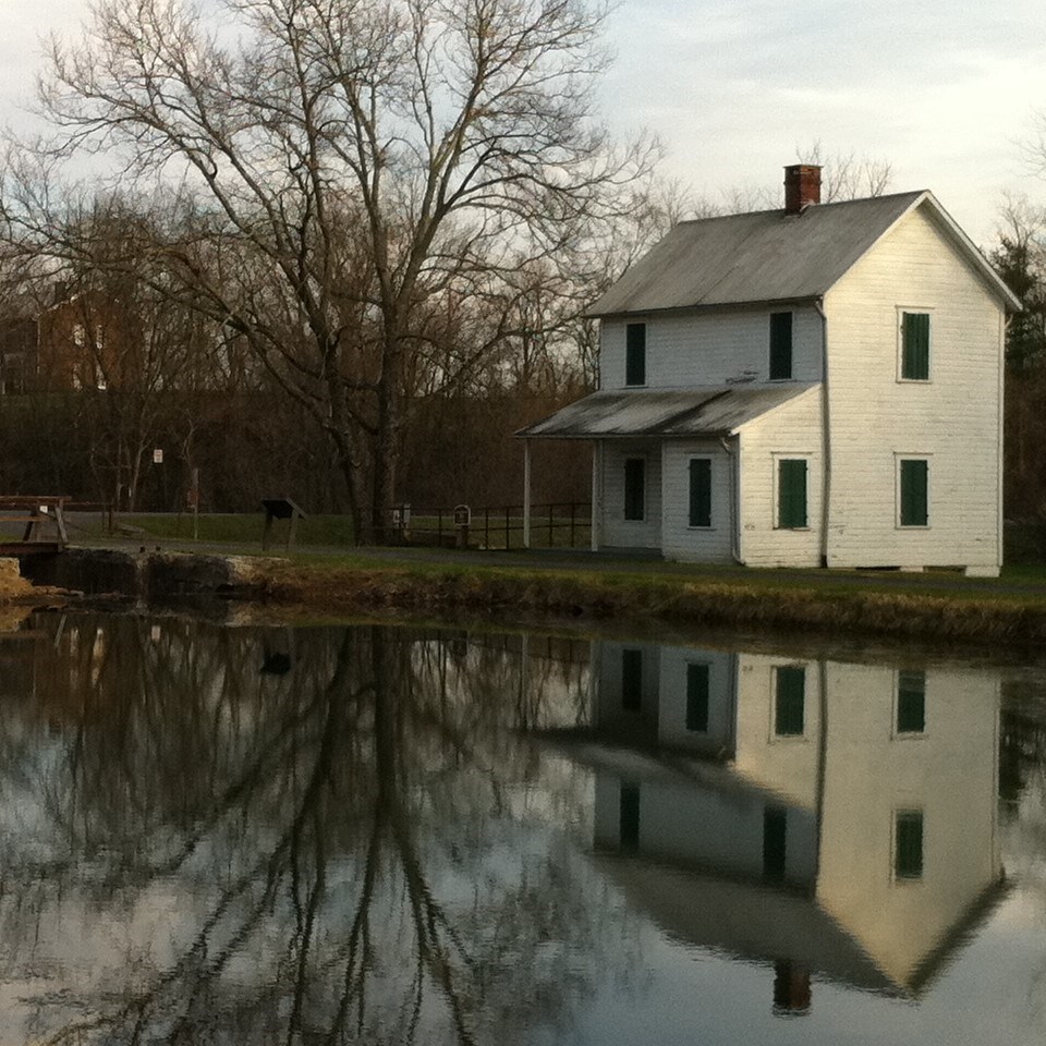 Lockhouse 70 reflection in canal