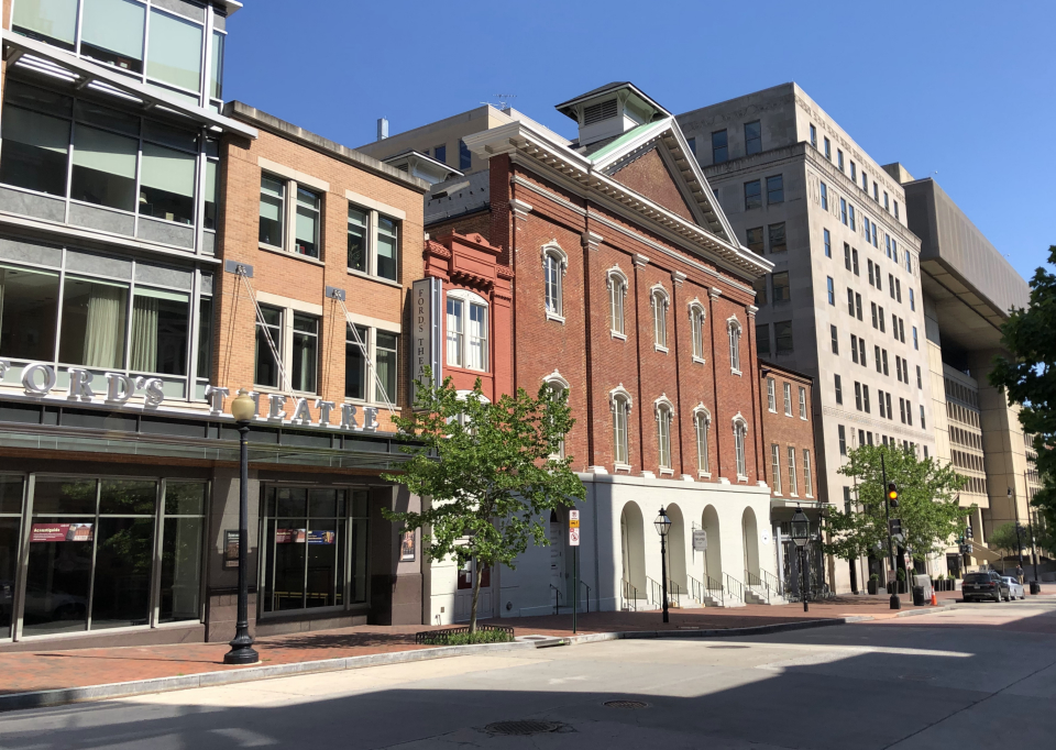1860s Black & White Photo of Ford's Theatre and nearby buildings