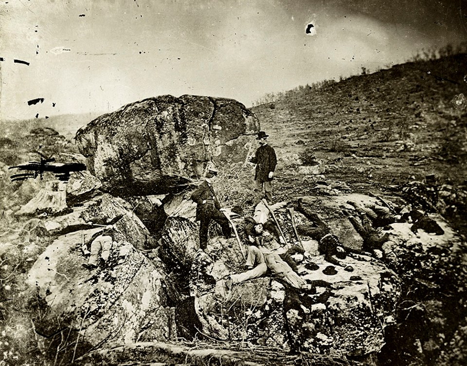 Gettysburg, Devil's Den & Little Round Top, July 2, 1863, 4:30 - 5:30 pm