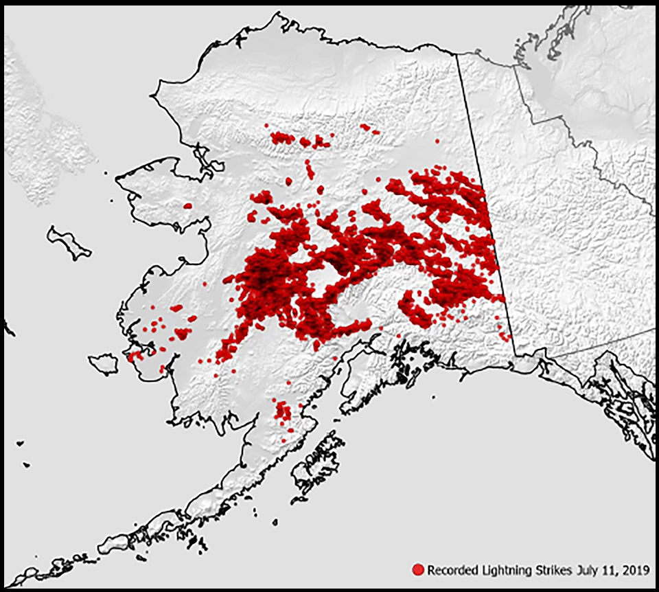 Blue lines indicating highest number of fires in LACL are naturally caused.