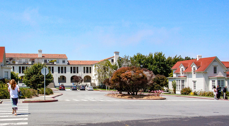 Photo of the Alameda - Entrance to the Parade Ground 1883