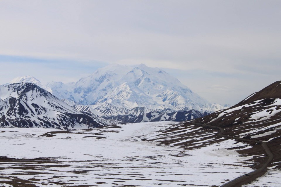 Late spring snow melts away at Stony Hill Overlook