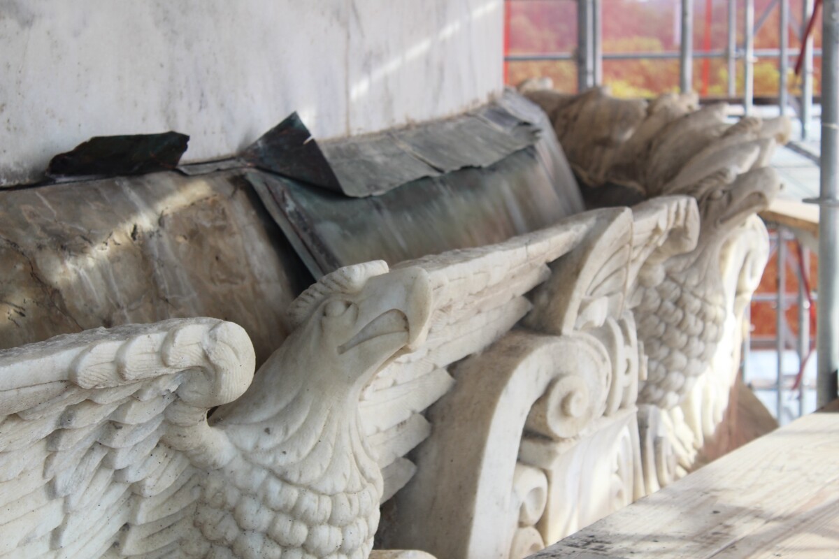 Eagle and Shield Cornice before the restoration