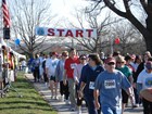 racers leave start line at valley forge revolutionary 5 mile run