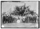 White men with the U.S. flag and the Confederate battle flag