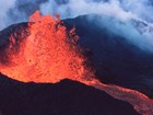 Lava curtain eruption