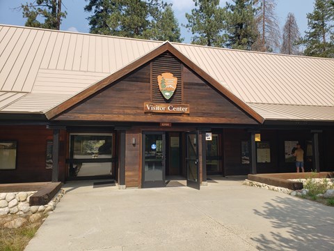 Lodgepole Visitor Center