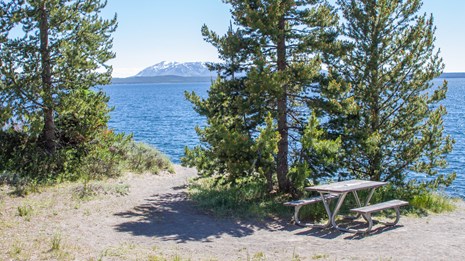 Lake Village Picnic Area (U.S. National Park Service)