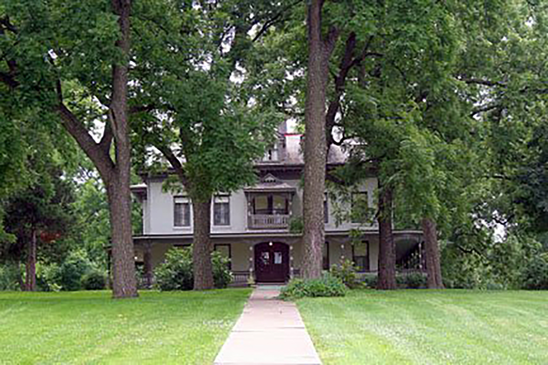 Bingham-Waggoner Estate