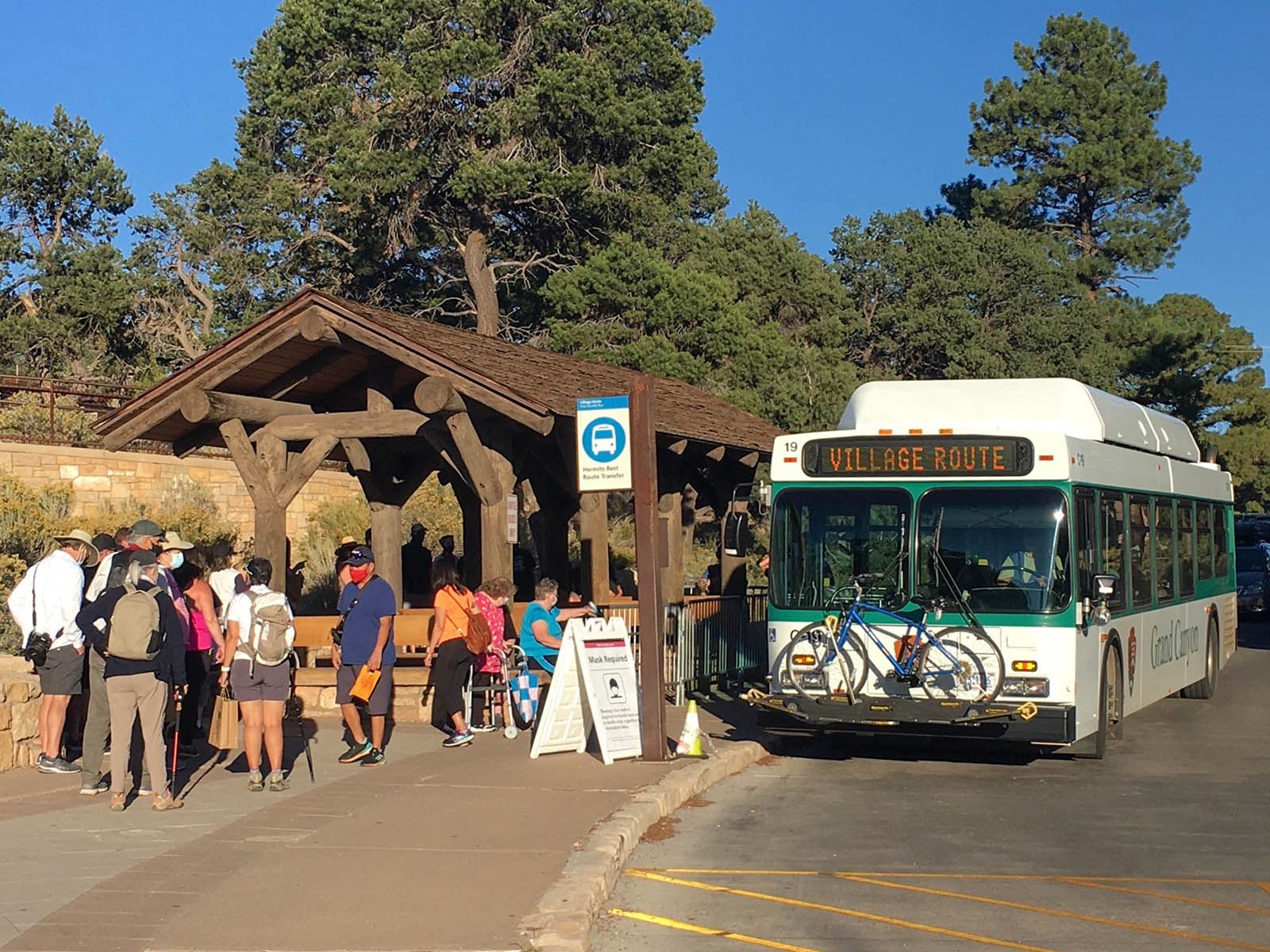 Hermit Road shuttle overlooks